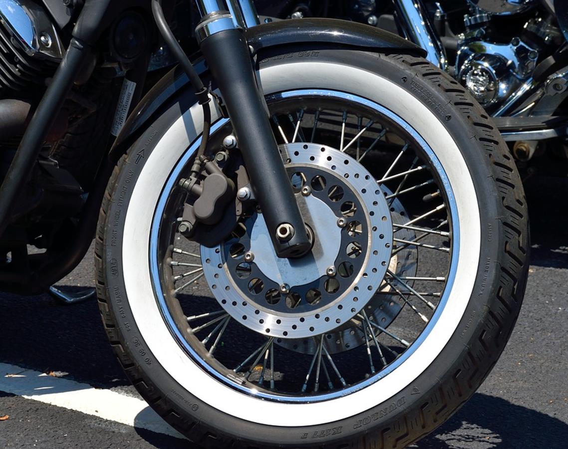 Qual o prazo de validade de um pneu de moto?