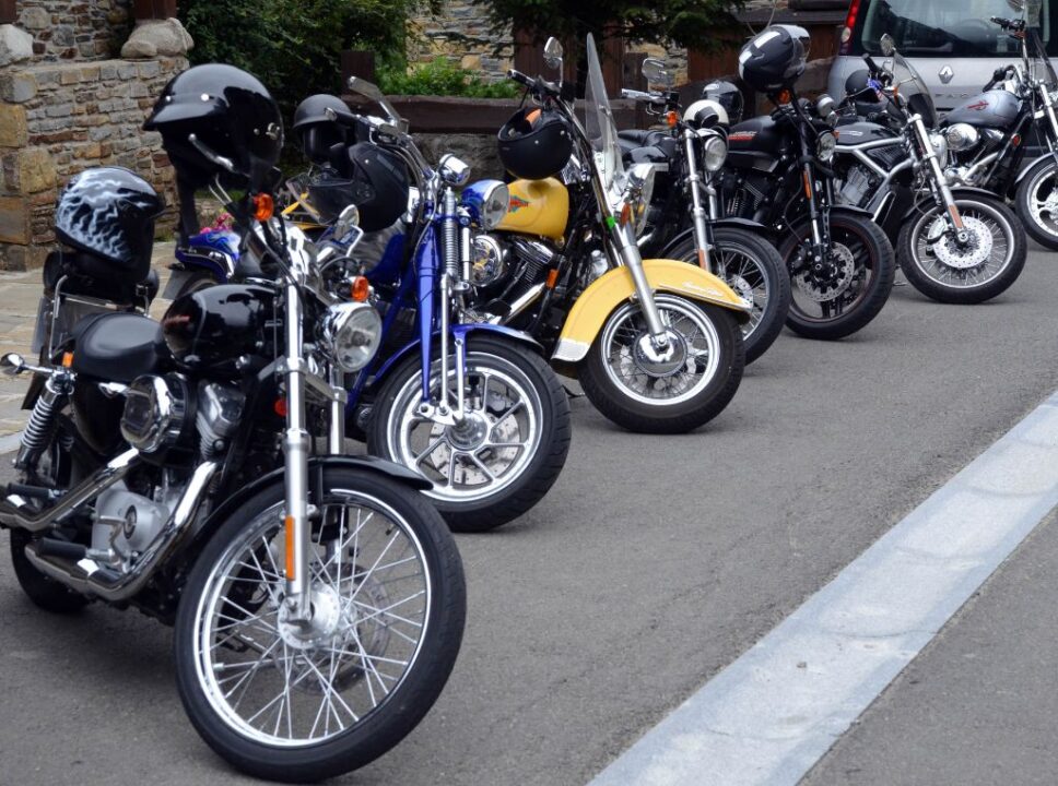 Detran Andradina motos em estado de sucata com lances a partir de R$ 100,00